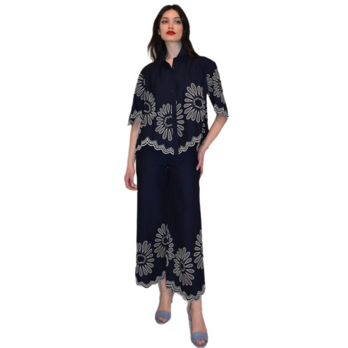 Completo pantalone in cotone con ricami a contrasto LAFTY LIE