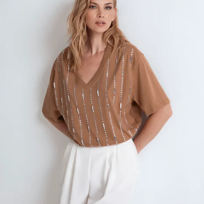 T-shirt oversize in cotone con applicazioni cristalli ODI ET AMO