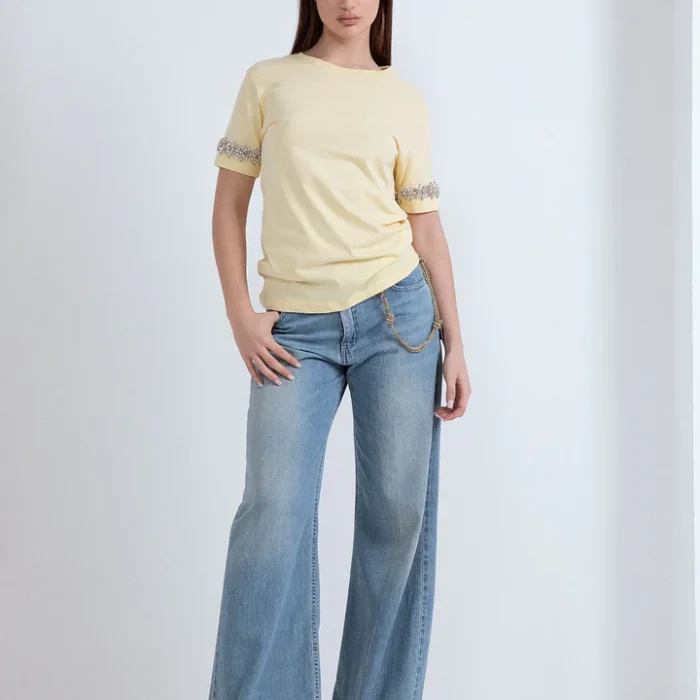 T-shirt preziosa con applicazione su maniche ODI ET AMO