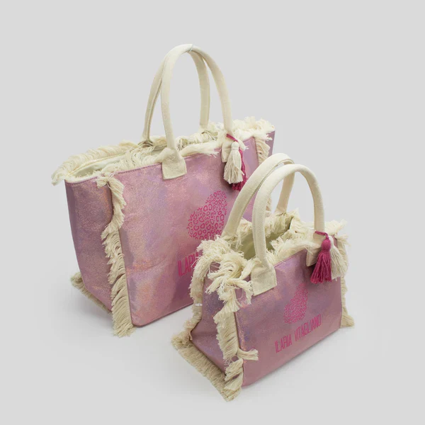 Borsa piccola in tessuto spalmato rosa con logo ILARIA VITAGLIANO