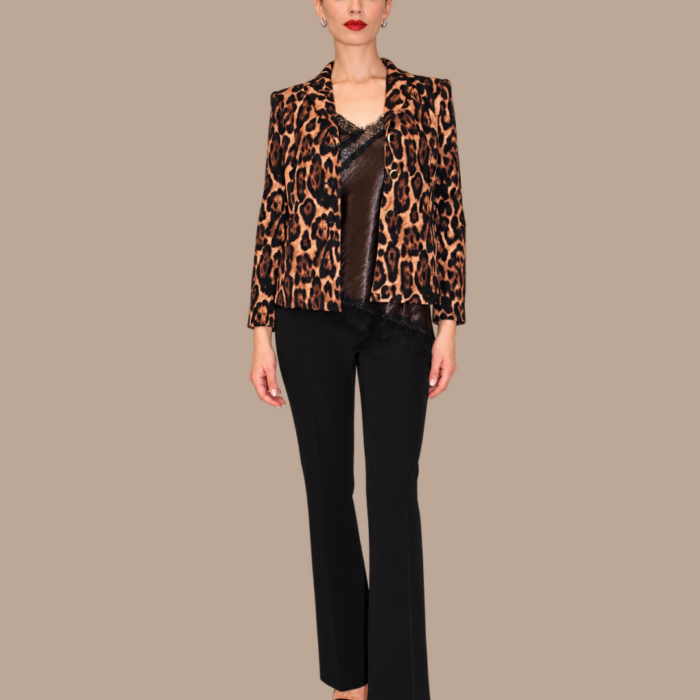 Tailleur monopetto con giacca maculata CLO’